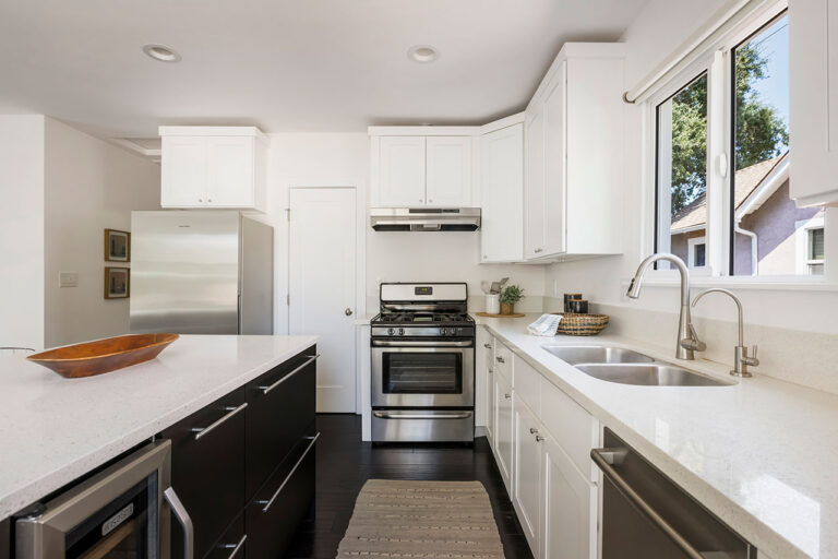 1875 Belmont Ave | Rich Michalowski