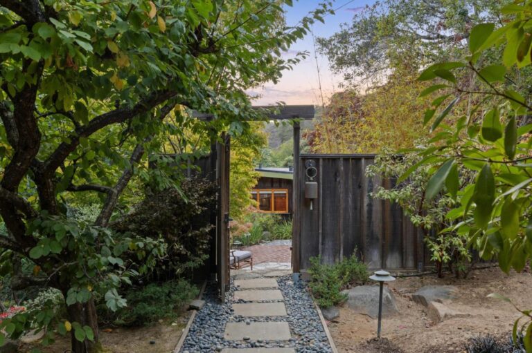 Big Sur Retreat | Rich Michalowski