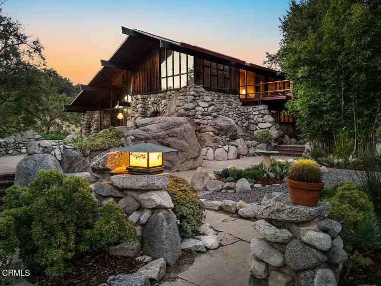 Altadena: ‘Boulder Crest’ | Rich Michalowski • Los Angeles Real Estate