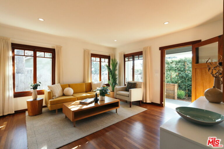 Altadena: 1920s Craftsman | Rich Michalowski • Los Angeles Real Estate