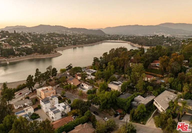 Silver Lake: House on Six Legs | Rich Michalowski • Los Angeles Real Estate