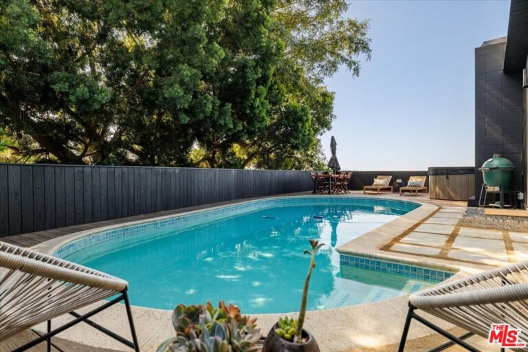 Mid-century Modern in Highland Park | Rich Michalowski • Los Angeles Real Estate