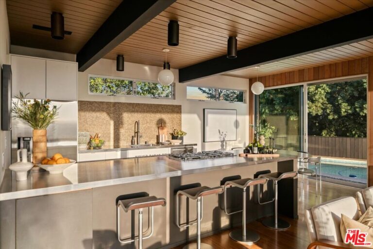 Mid-century Modern in Highland Park | Rich Michalowski • Los Angeles Real Estate
