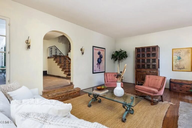 Tujunga Farmhouse | Rich Michalowski • Los Angeles Real Estate