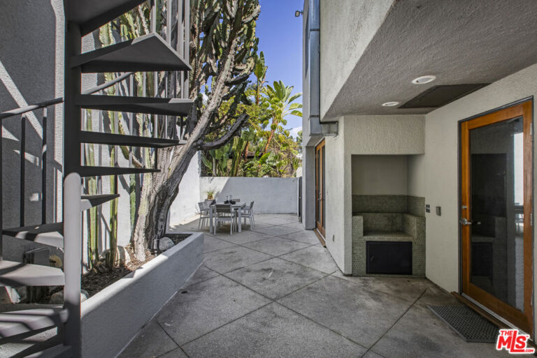 Architectural Showcase in Silver Lake | Rich Michalowski • Los Angeles Real Estate