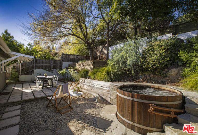 Eagle Rock Charmer on College View | Rich Michalowski • Los Angeles Real Estate