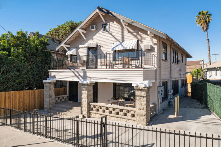Craftsman Duplex In Historic Filipinotown (HiFi) | Rich Michalowski • Los Angeles Real Estate